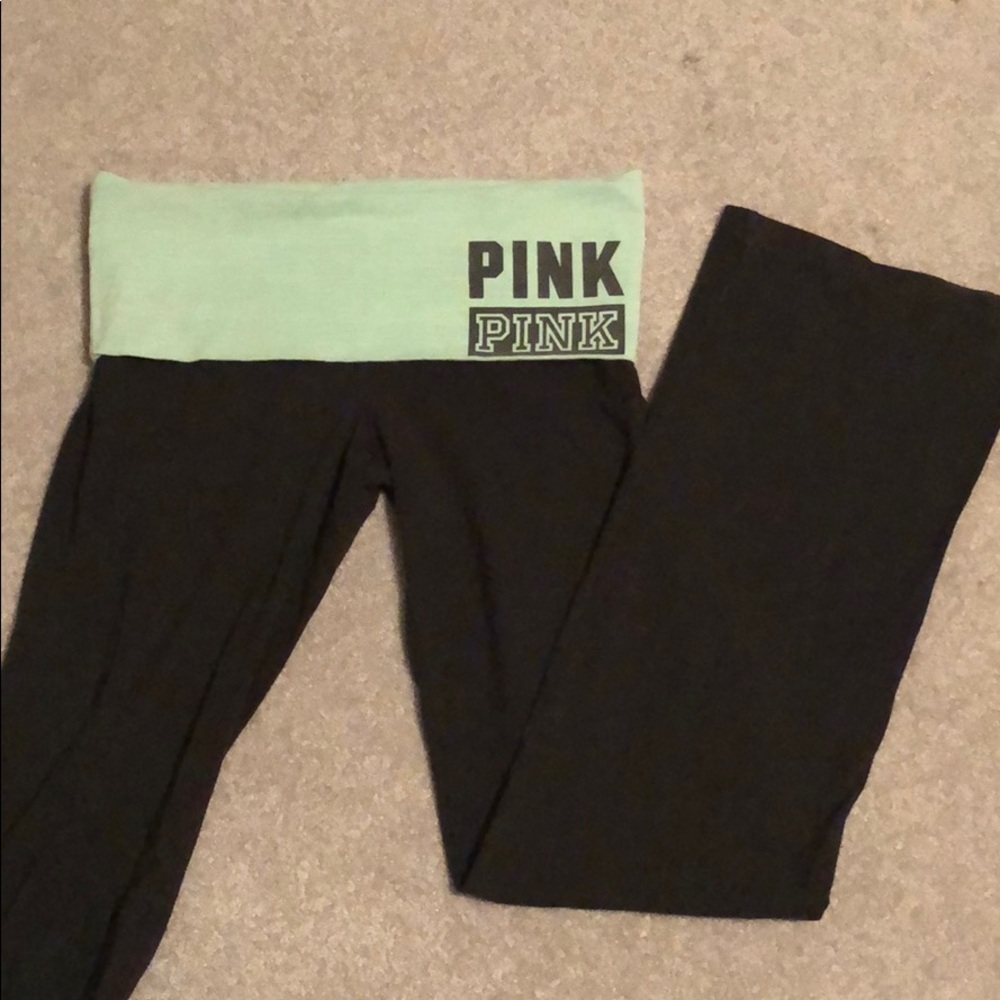Victoria’s Secret Yoga Pants
